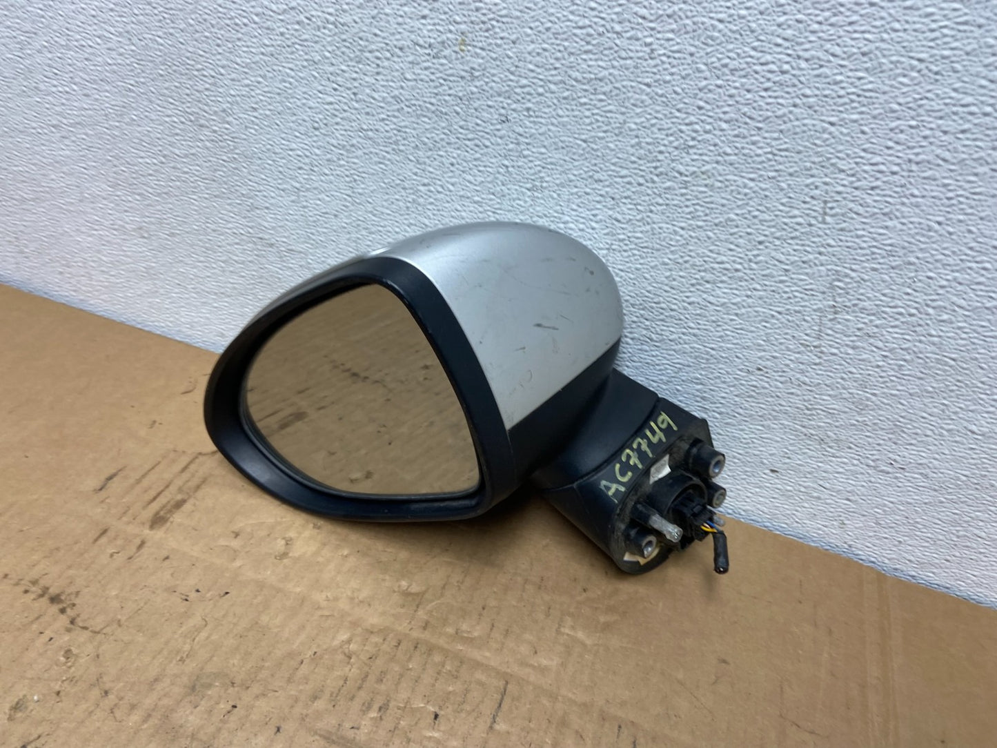 2012 - 2017 Kia Rio Left Driver LH Side View Door Mirror AC7749 DG6
