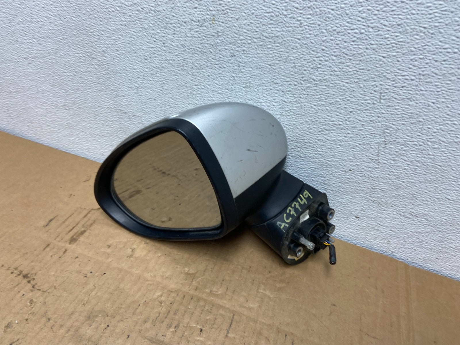 2012 - 2017 Kia Rio Left Driver LH Side View Door Mirror AC7749 DG6