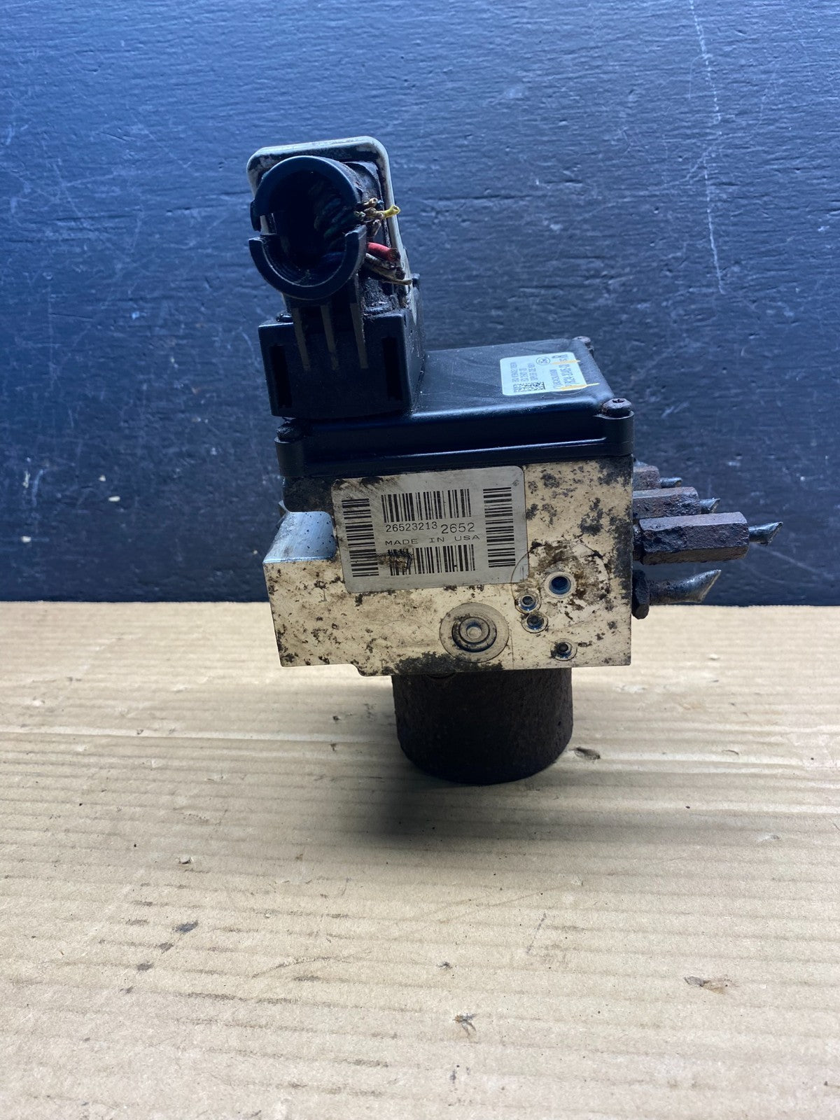2011 - 2014 Ford E250 E350 Van ABS Anti Lock Brake Pump Module AE6221 DW4