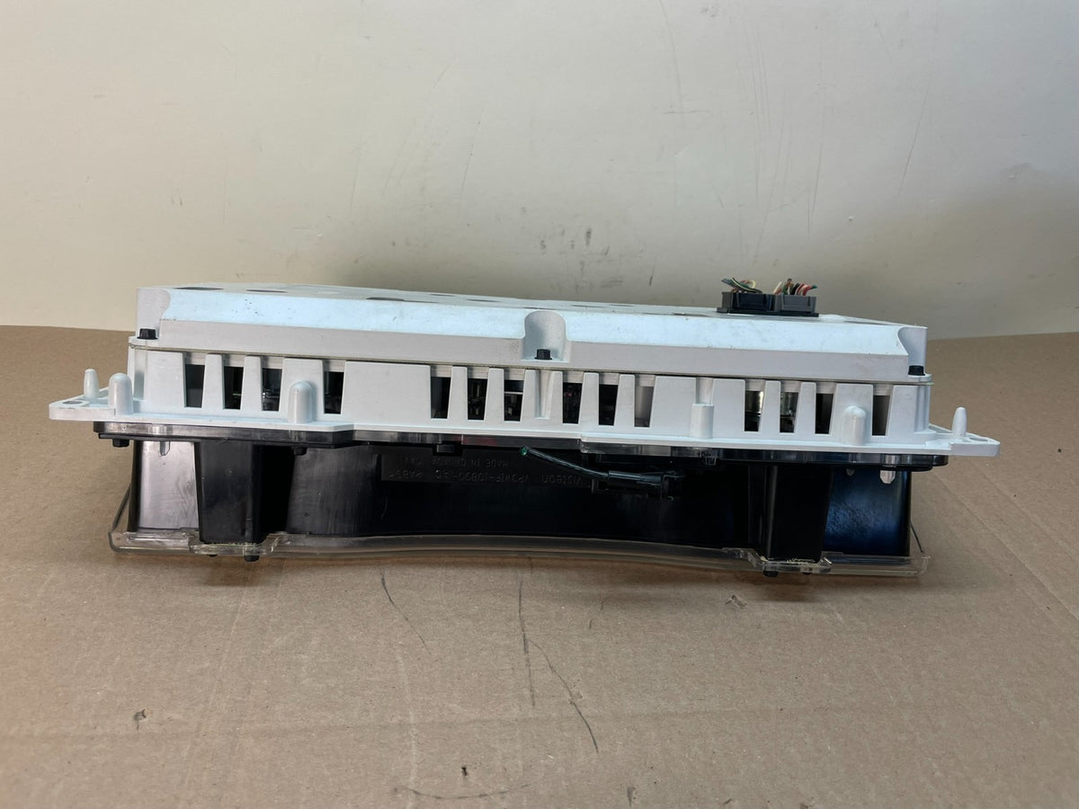 1998 to 2002 Lincoln Town Car Speedometer Gauge Cluster AJ0891 DW6