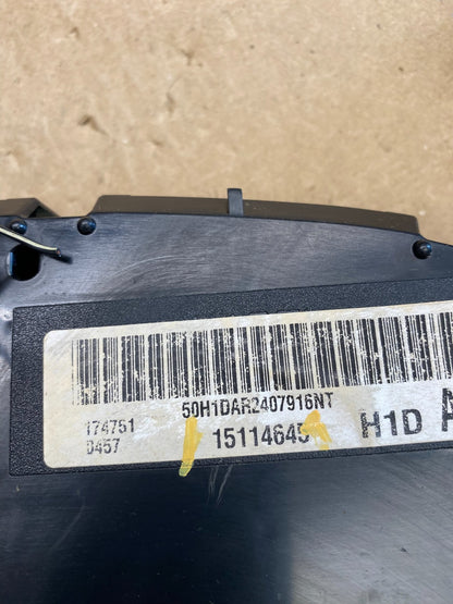 2003 to 2006 Cadillac Escalade Instrument Speedometer Cluster Gauge AC6390 DG6