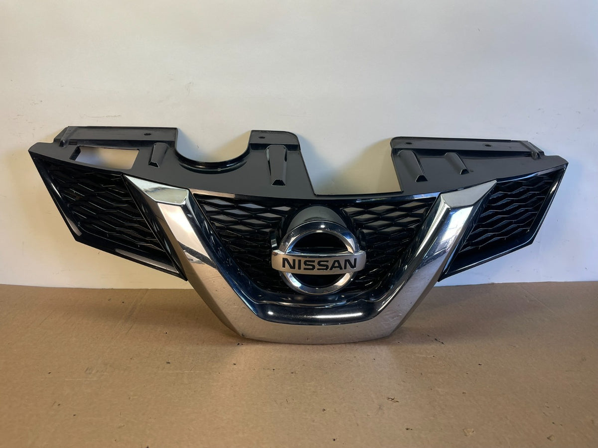 2014 2015 2016 Nissan Rogue Front Upper Chrome Grill Grille AH0346 DG0