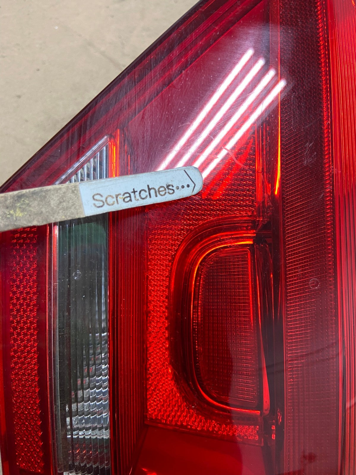 2012 to 2015 Volkswagen Passat Right Passenger Tail light inner AF5738 LK3
