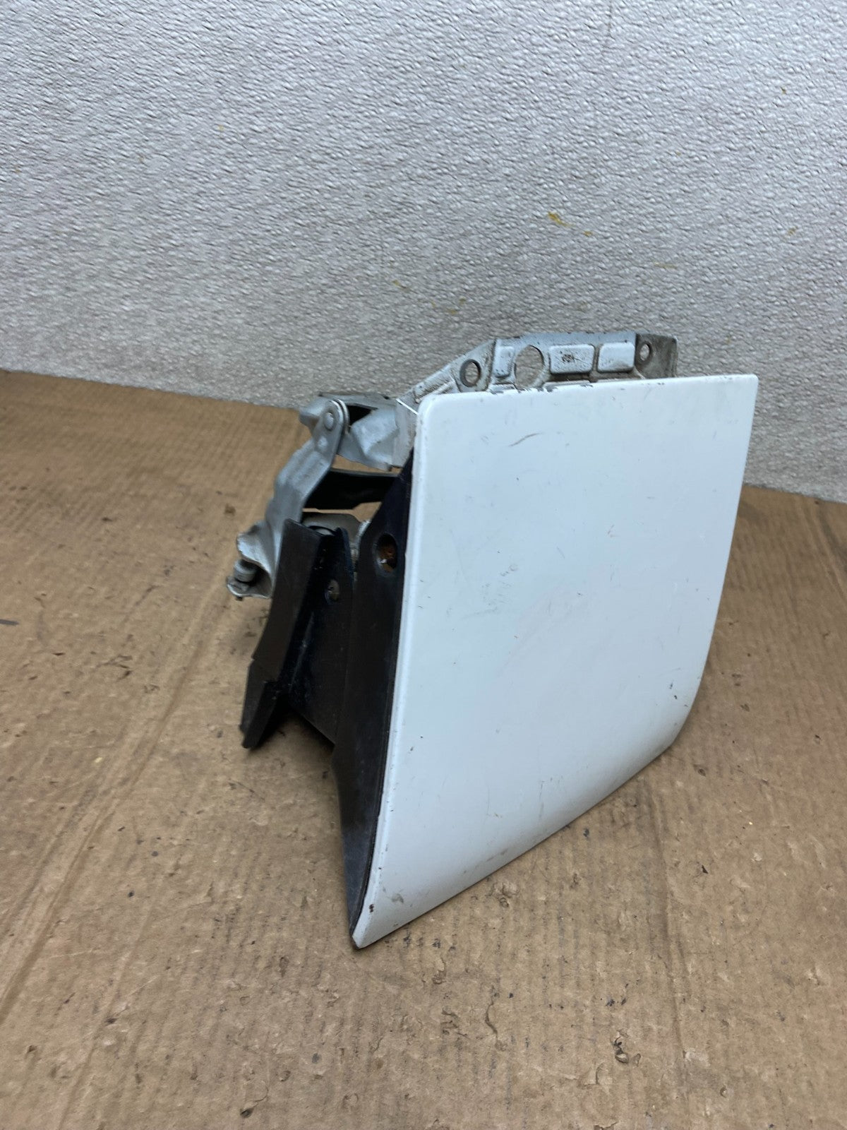 1990 1991 Mitsubishi Eclipse Left Driver Side Headlight Oem AA66296