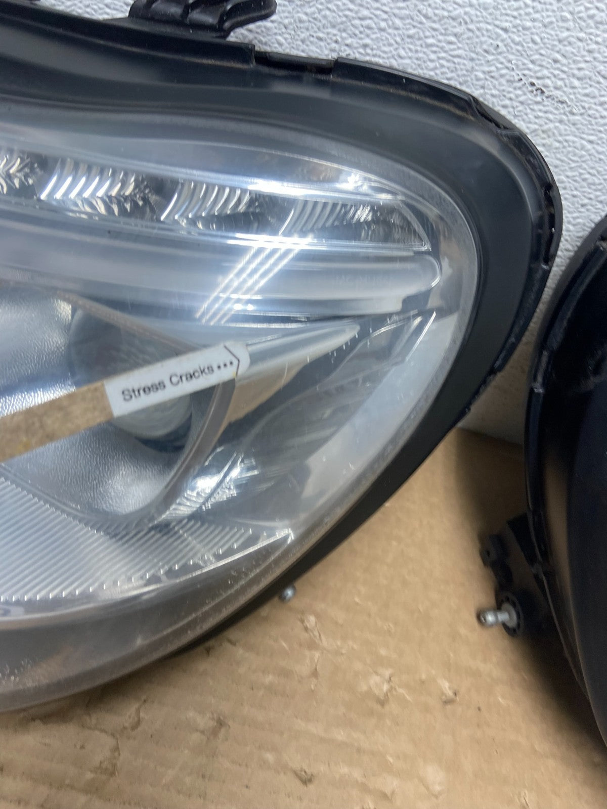 2000-2006 Mercedes-Benz S-Class Left+Right Set Led Headlighs AD3916 DG6