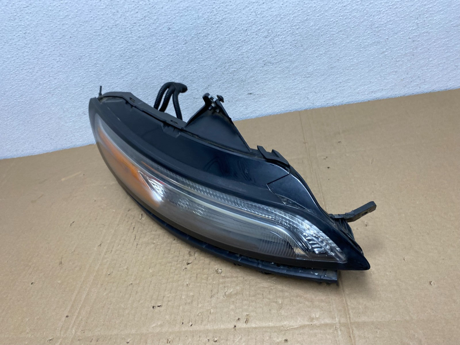 2014 - 2018 Jeep Cherokee Right Passenger RH Side LED Headlight Oem AC3805 DW1