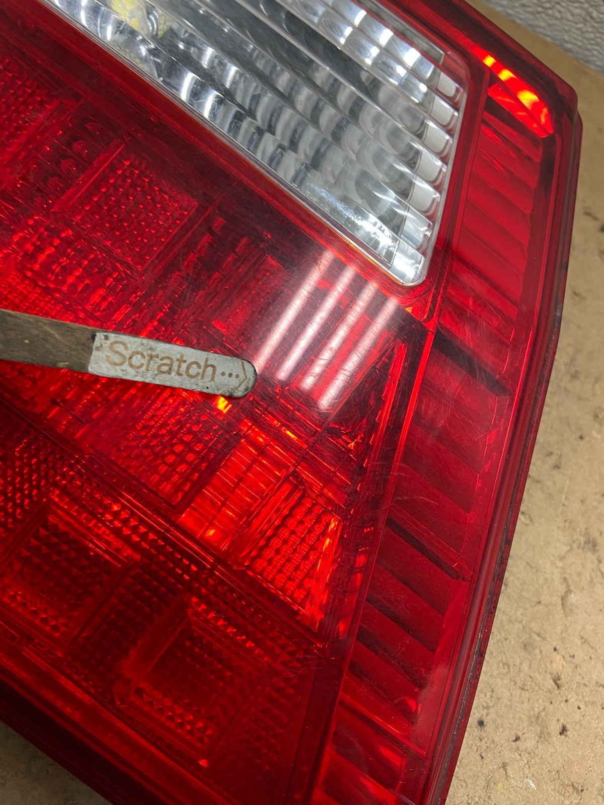 2005 2006 2007 Honda Odyssey Inner Left Driver Lh Tail Light X8886 PS3