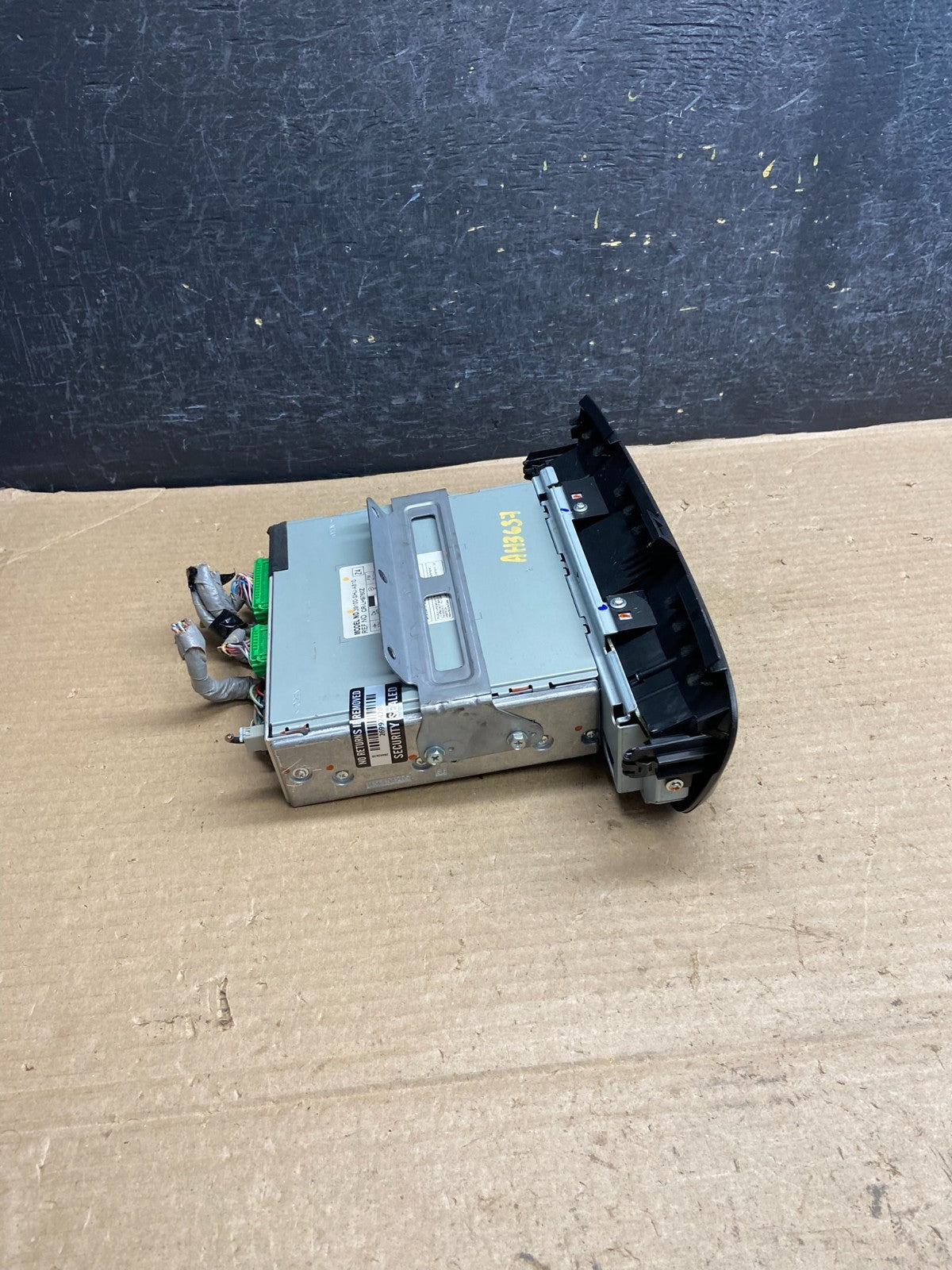 2005 to 2010 Honda Odyssey Am Fm Cd Player Radio Receiver AH3637 DG1