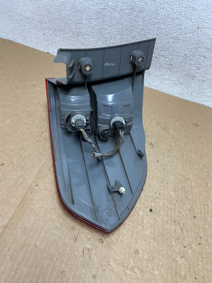 2005 2006 2007 Honda Odyssey Right Passenger RH Side Tail Light AF9714 DW5