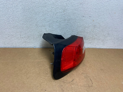 2014 to 2018 Jeep Cherokee Left Driver LH Side Tail Light AD5438 LK2
