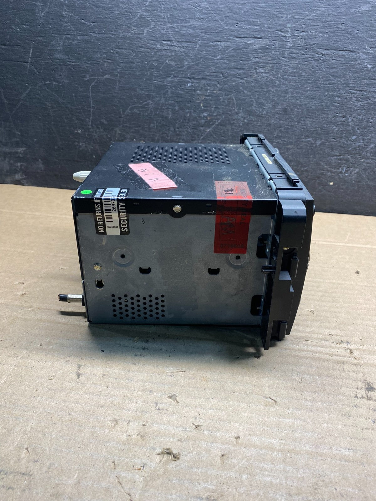 2007 to 2014 GMC Chevy Truck Yukon Silverado AM FM Radio ae8178 DG2