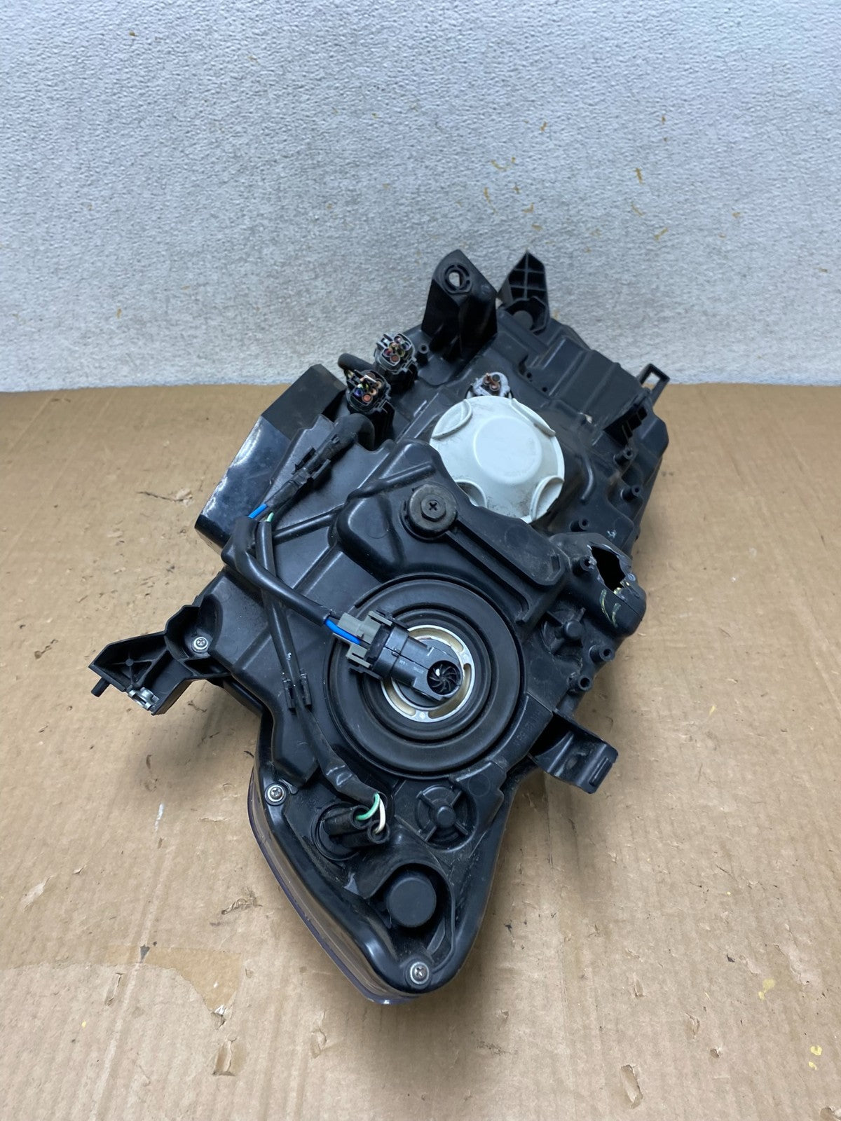 2017 2018 2019 Nissan Rogue Right Passenger RH Halogen Headlight AI9138 DW7