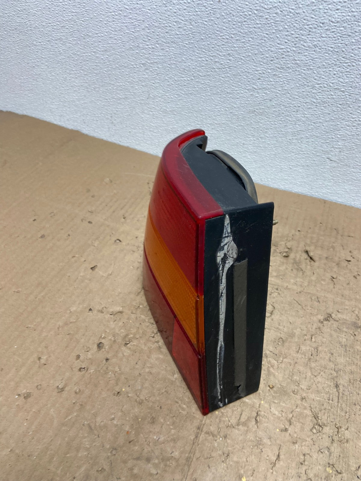 1991 to 1995 Volvo 940 960 Left Driver LH Side Tail Light Oem AC0065 LK1