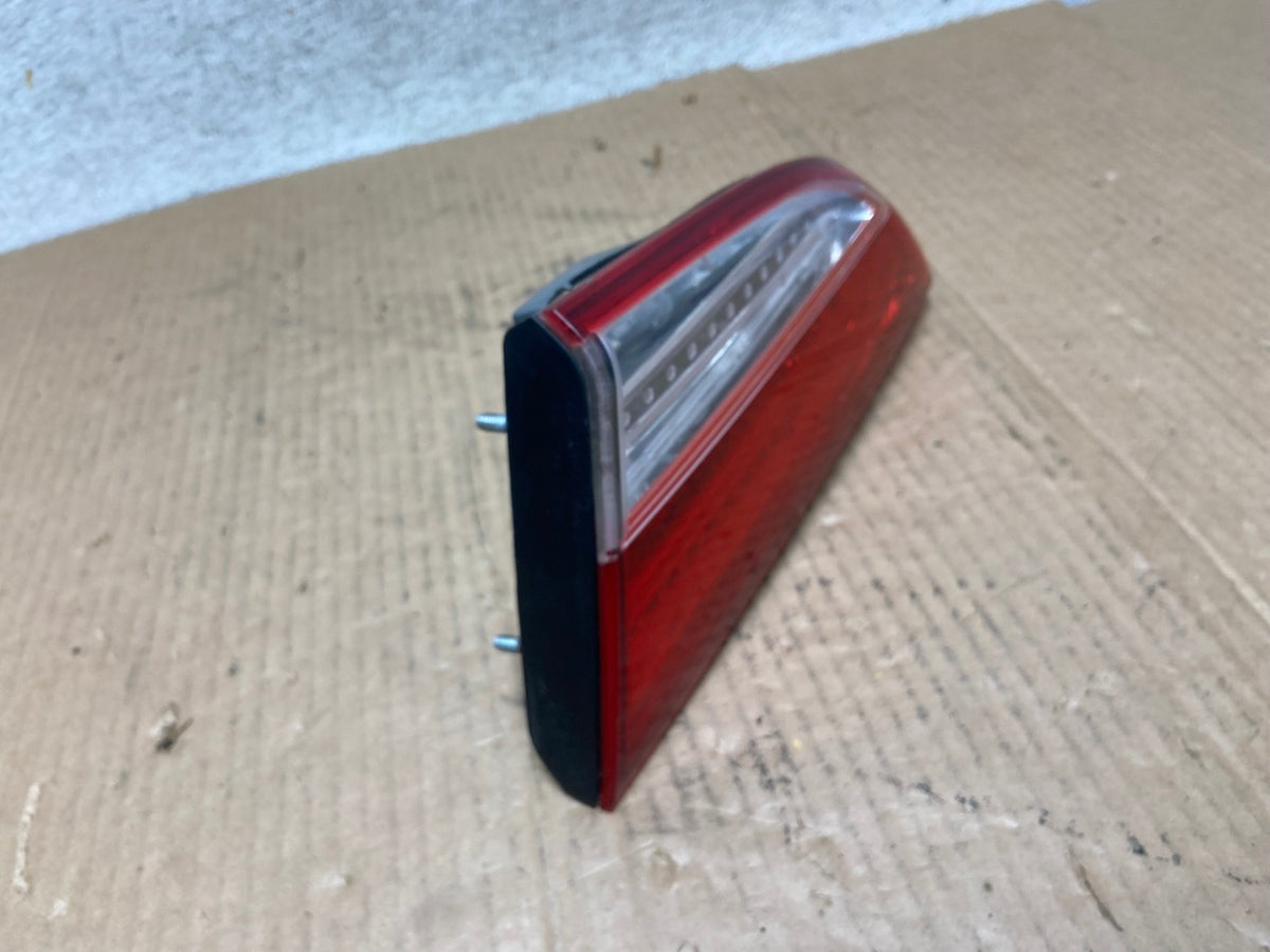 2011 2012 2013 Hyundai Elantra Inner Tail Light Right Passenger AI6548 LK2