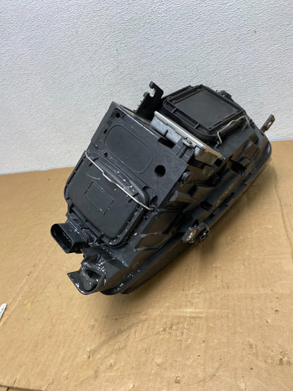 2009 to 2012 Audi Q5 Right Passenger RH Side Xenon HID Headlight AC8571 DW6