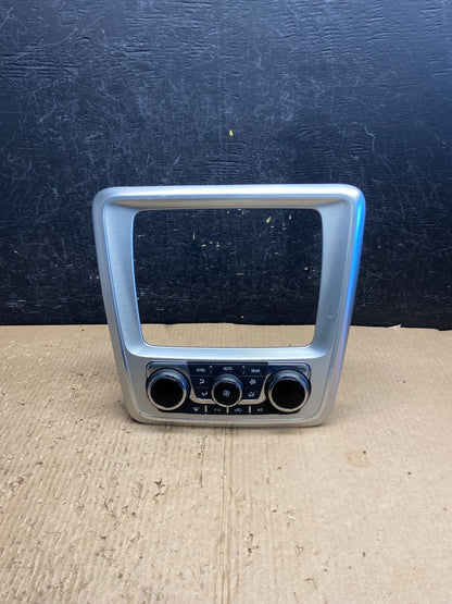 2013 - 2016 GMC Acadia A/C Heater Climate Control Radio Panel Bezel OE AF1700 DG0