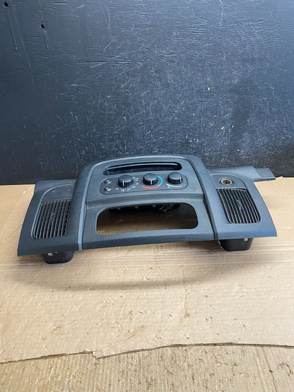 2002 to 2005 Dodge Ram Radio Climate Control Dash Air Vent Bezel Trim af1991 DG3