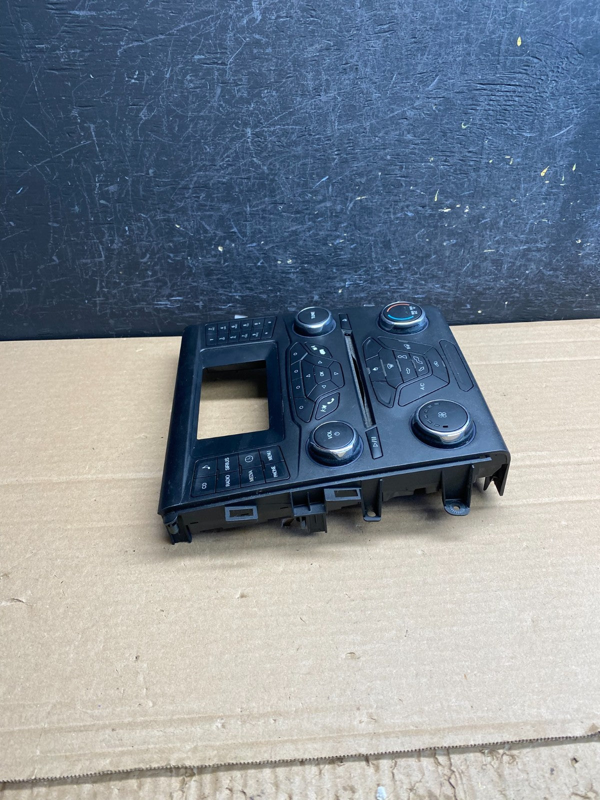 2013 to 2015 Ford Fusion Radio Climate Control A/C Control AG0039 DG1