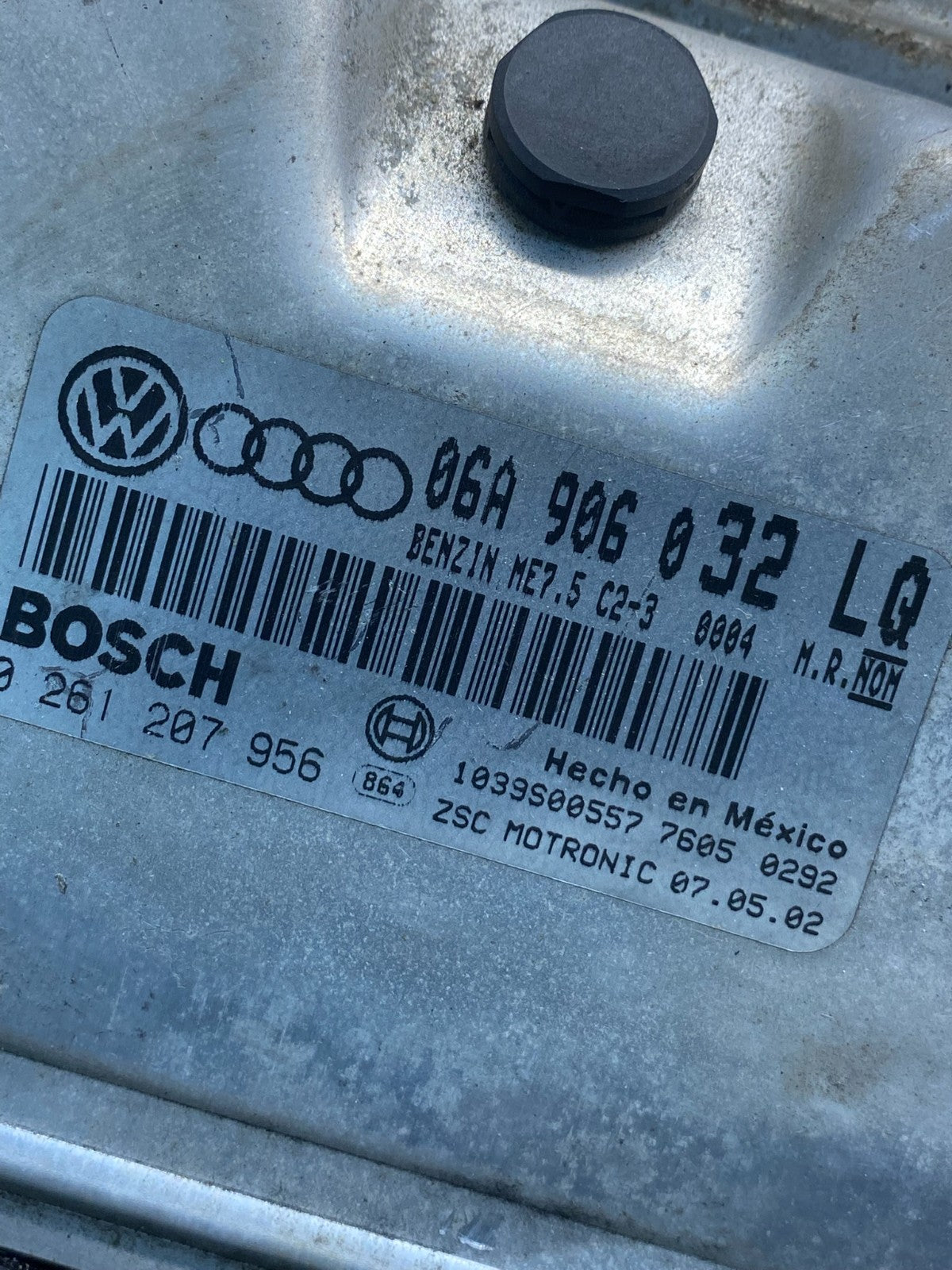 2002 2003 Volkswagen Jetta ECM Engine Control Unit ECU AH7466 DG2