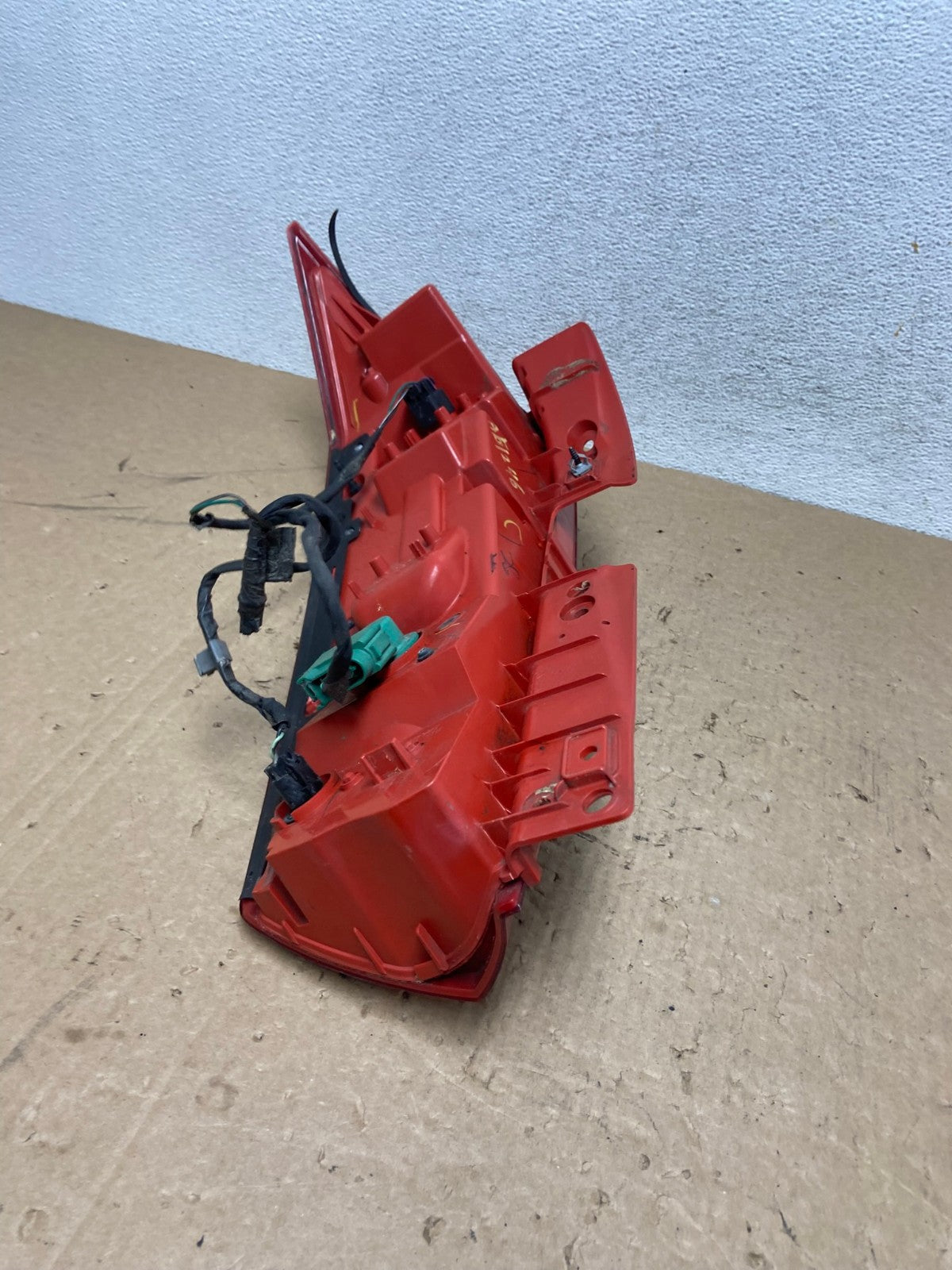 2010 to 2016 Cadillac Srx Right Passenger RH Side Tail Light AG1246 LK6