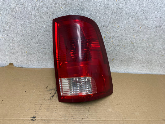2010 to 2018 Dodge Ram 1500 Right Passenger RH Side Tail Light AH8037 LK0