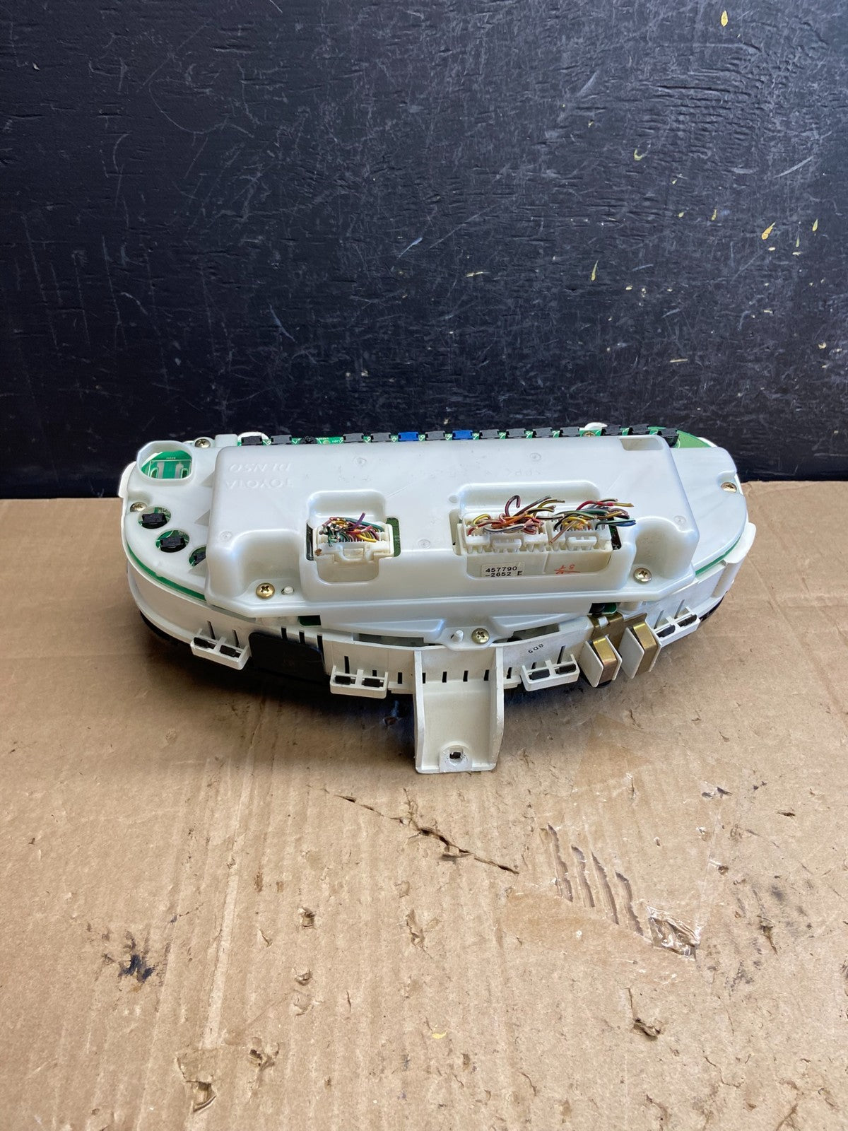 2000 to 2003 Lexus RX300 Speedometer Cluster Gauge AE1882 DG4