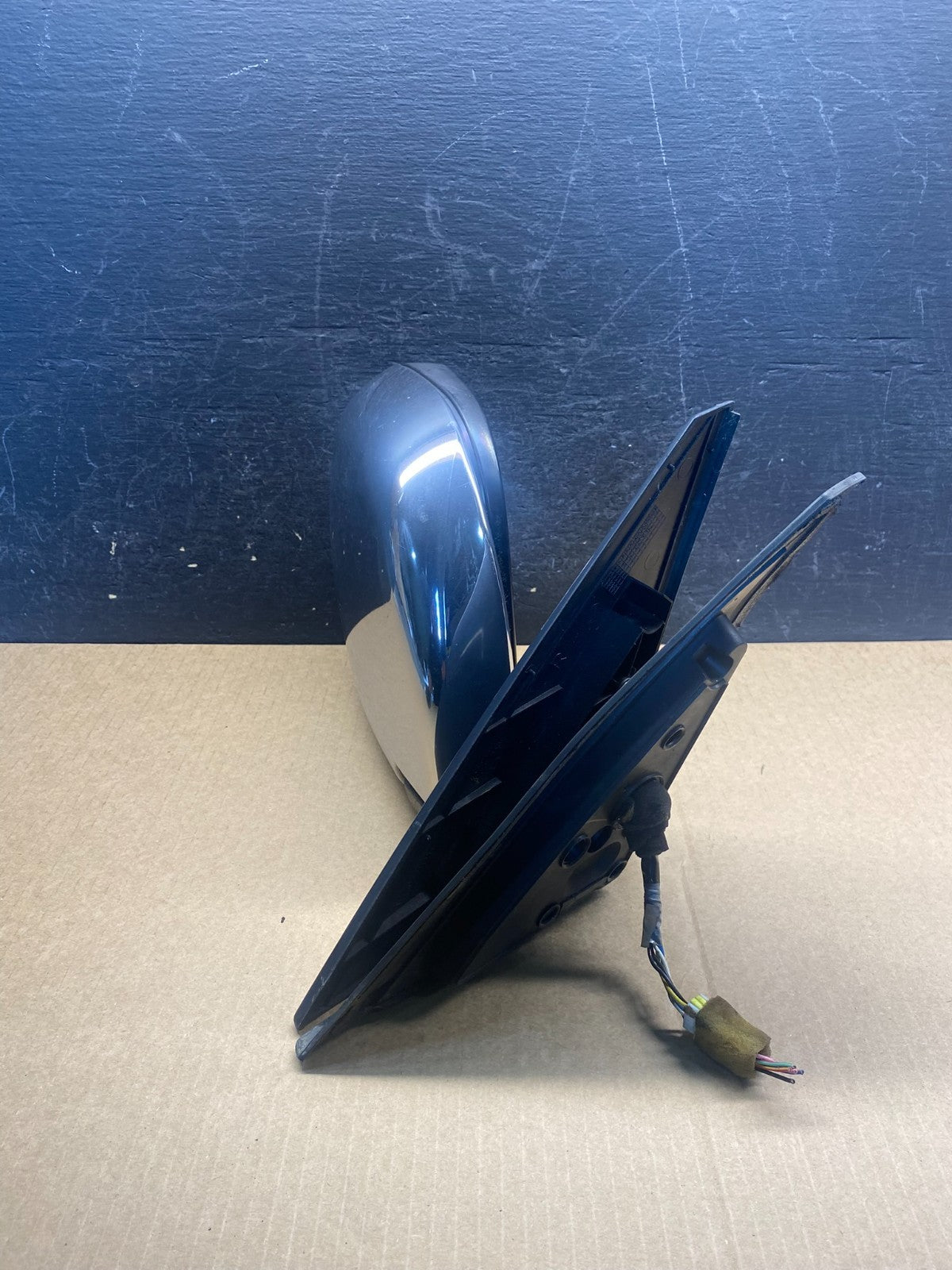 1997 to 2002 Mitsubishi Montero Passenger Right Side View Door Mirror AG6104 DG2