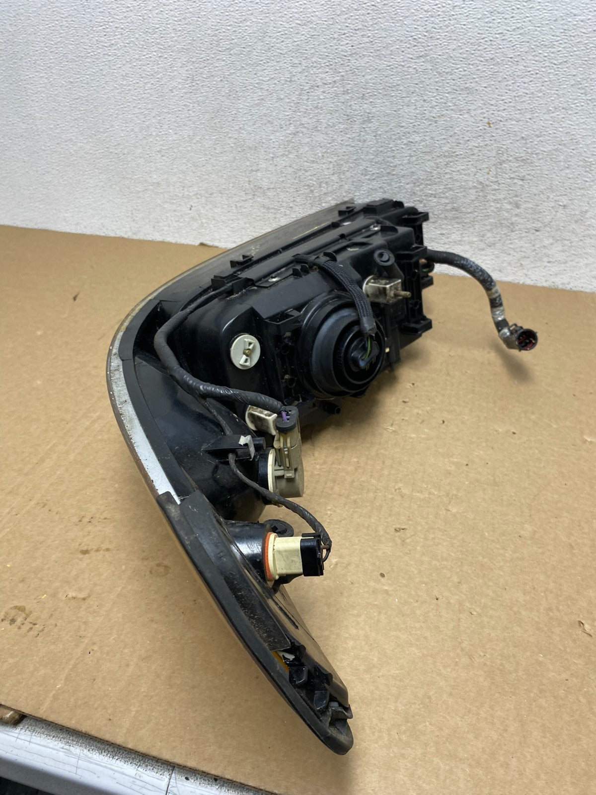 1999-2001 Lincoln & Town Car Right Passenger RH Headlight Halogen AF9957 DW6