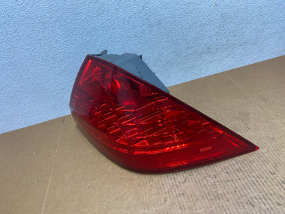 2006 - 2007 Honda Accord Right Passenger Side Tail light AE0508 LK1