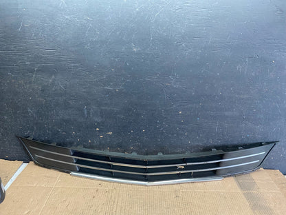 2010 2011 2012 Lincoln MKT Lower Bumper Grill Grille Q0677 DG0
