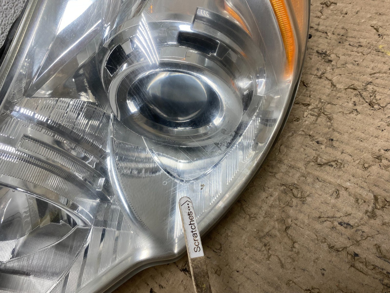 2010 2011 2012 Subaru Legacy Outback Left Driver Halogen Headlight AF7254 DW3