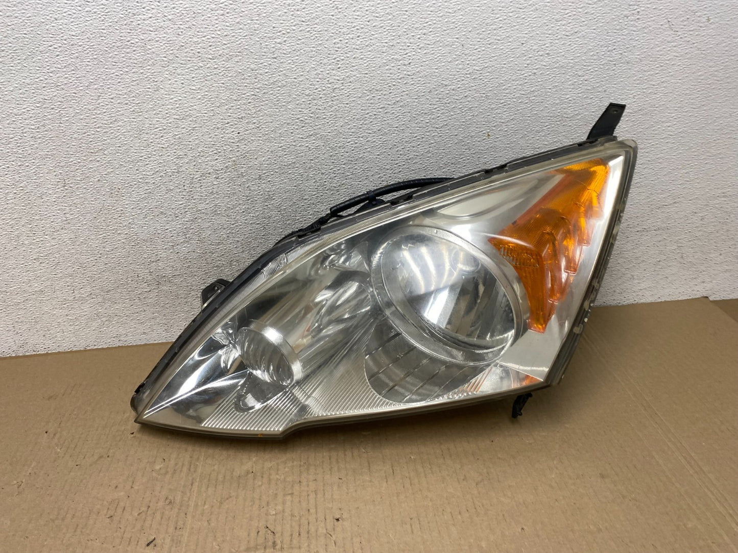 2007 to 2011 Honda CR-V Crv Left Driver LH Side Headlight Halogen AF5845 DW0