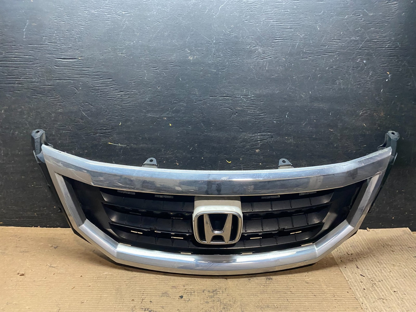 2008 2009 2010 Honda Odyssey Front Upper Grill Grille Oem V9626 DG0