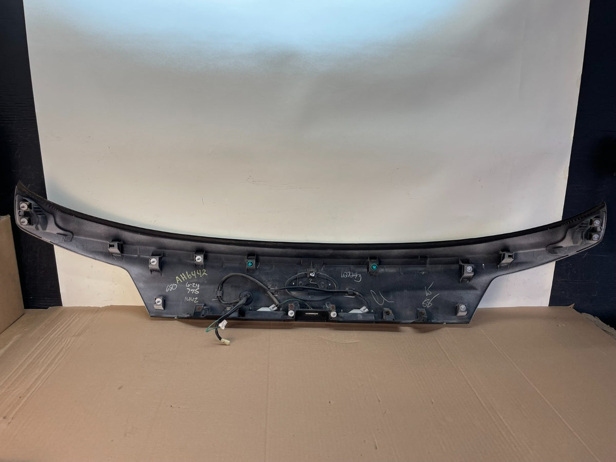 2012-2014 Subaru Outback Rear Liftgate Trunk Panel Trim Molding AH6442 DG3