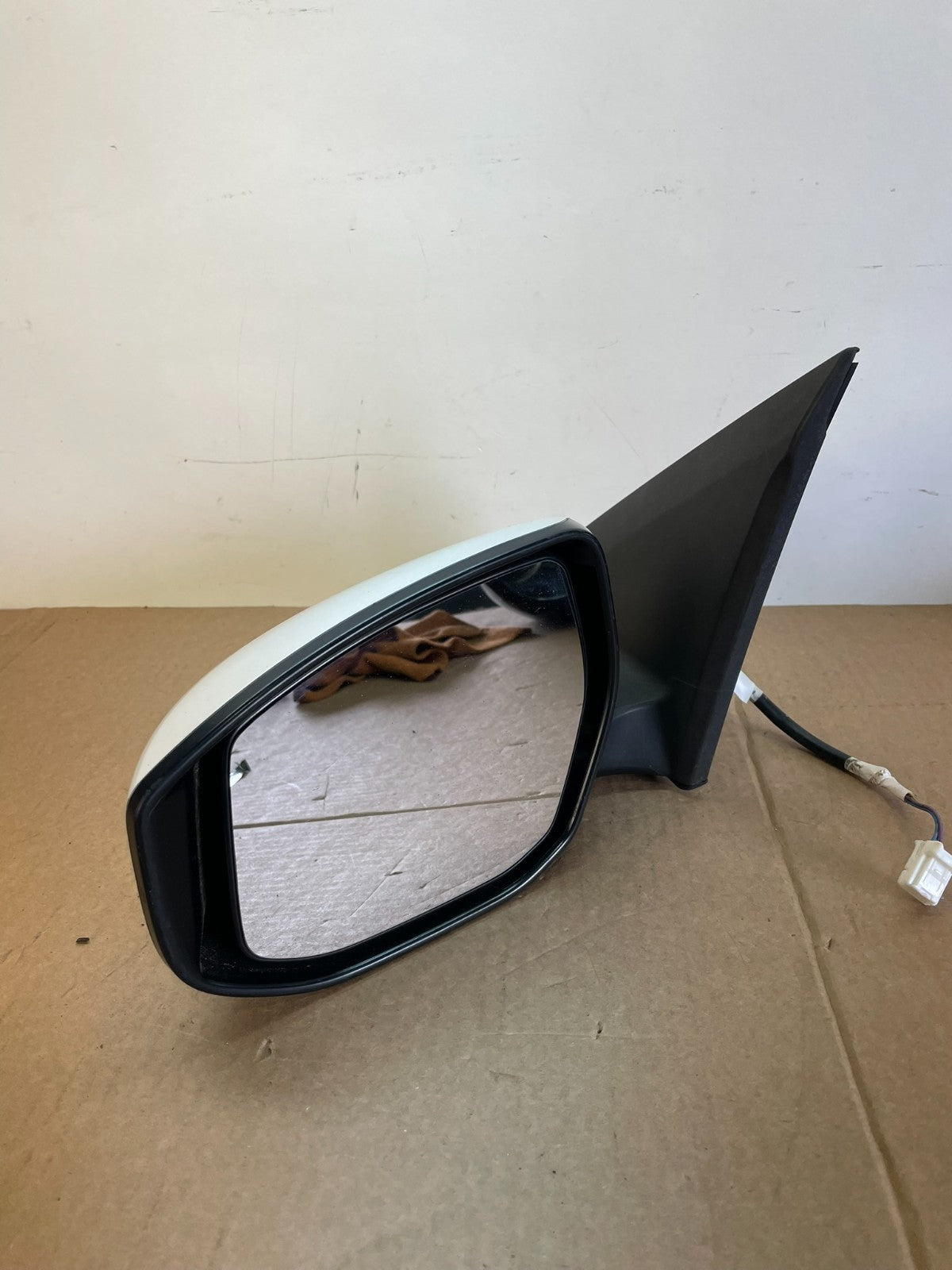 2013 to 2019 Nissan Sentra Left Driver Side Door View Mirror AH6146 DG2