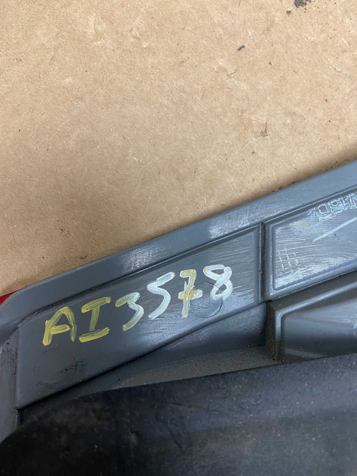 2005 2006 2007 Honda Odyssey Inner Right Passenger RH Tail Light AI3578 LK6