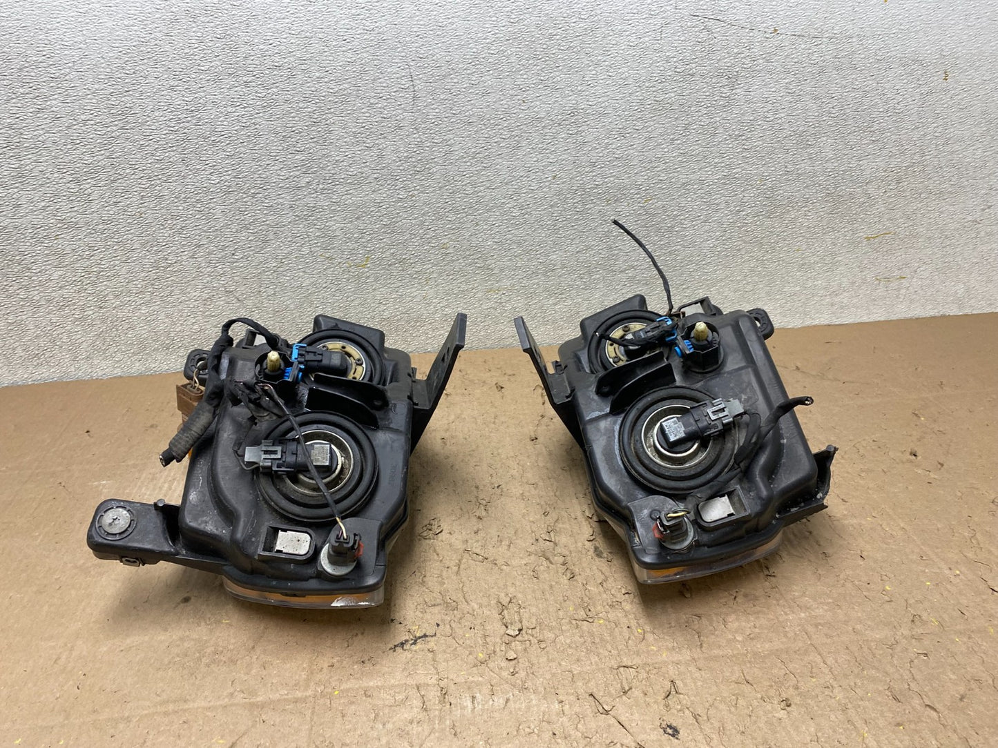 2011-2013 Jeep Grand Cherokee Left+Right Halogen Headlights W3721 DW14