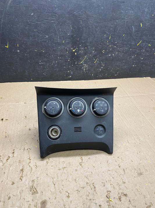 2011 to 2015 Nissan Rogue Heater Temperature AC Climate Control U5026 DG0