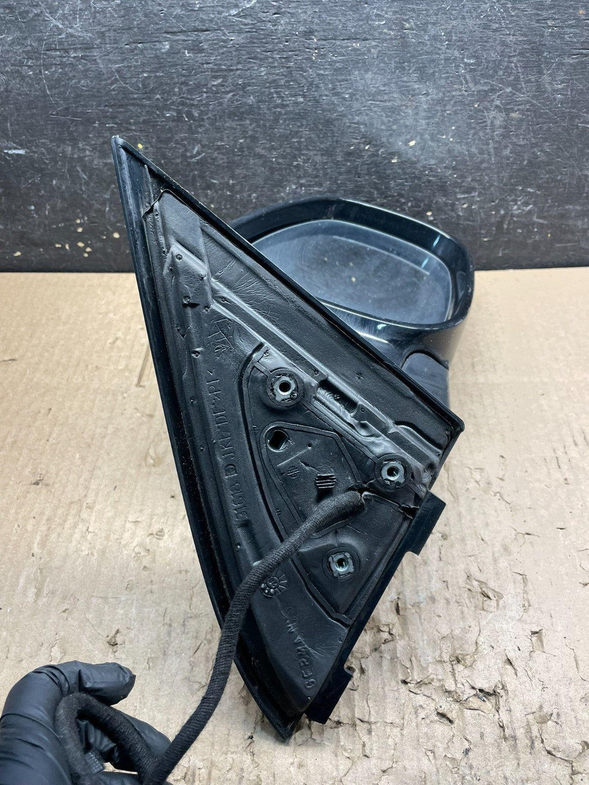 2003 to 2006 Porsche Cayenne Right Passenger RH Door Mirror OEM V8857 DG4