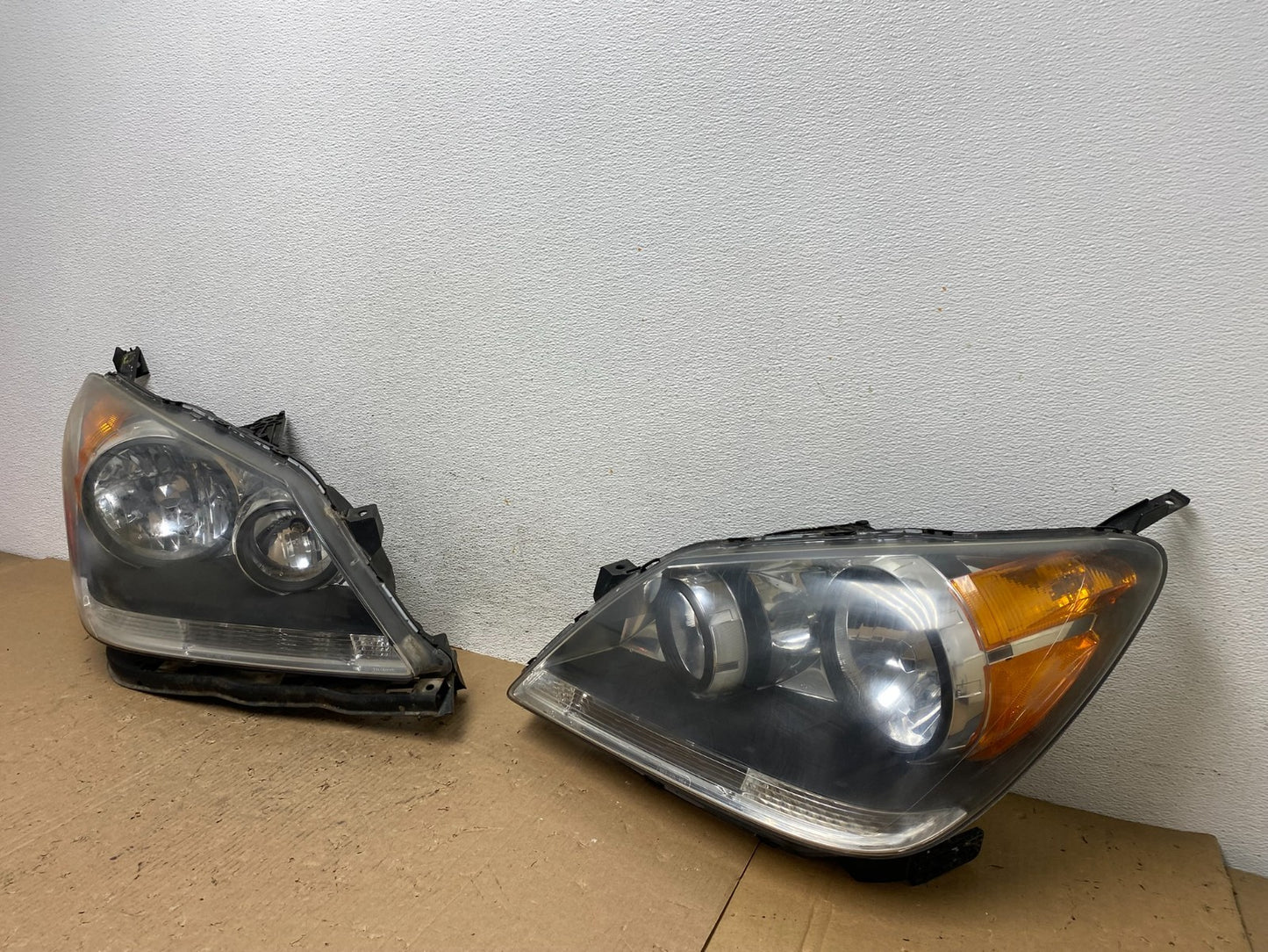 2008 2009 2010 Honda Odyssey Left+Right Set Halogen Headlights AD8839 DW1