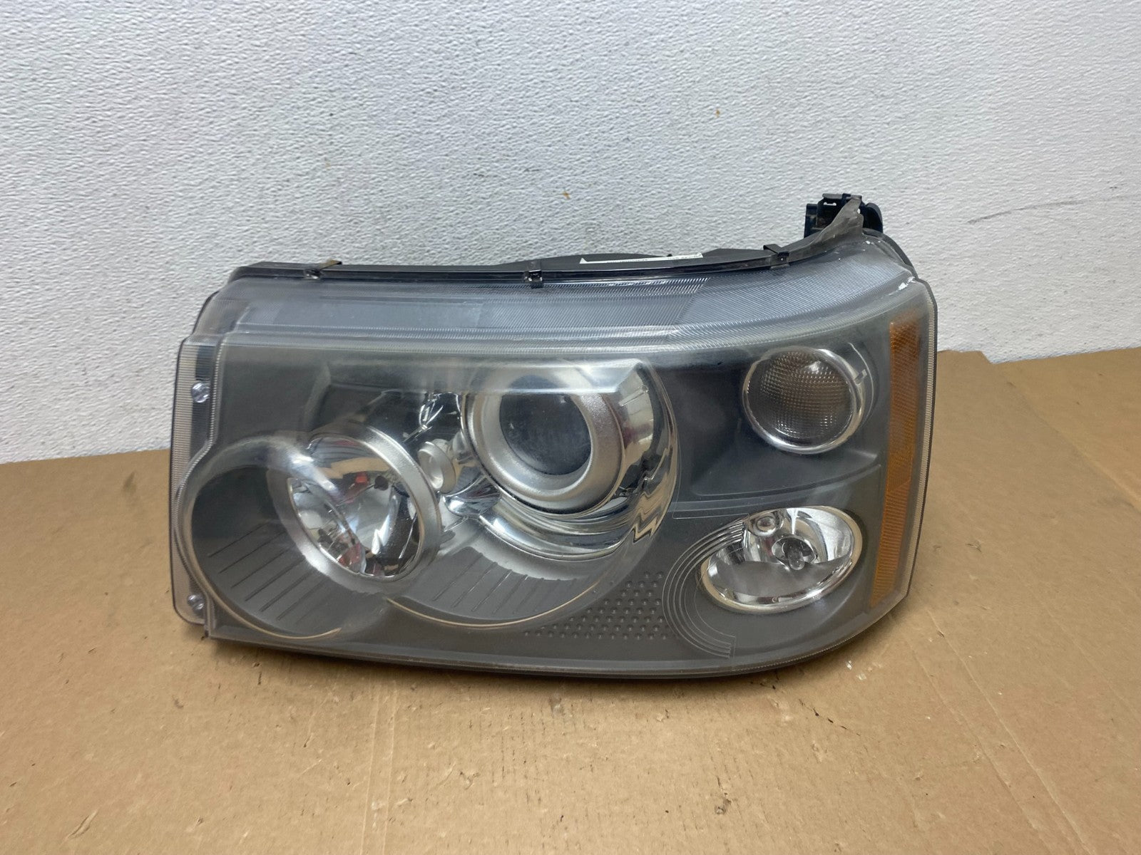 2006-2009 Land Rover Range Rover Left Driver Xenon Hid Headlight AD7961 DW0