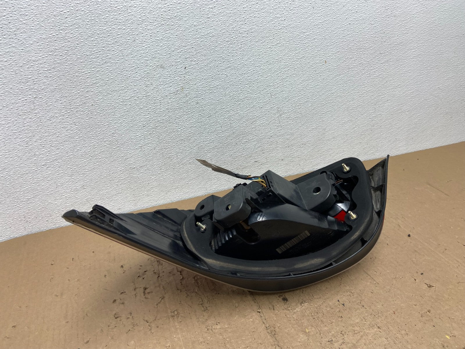 2004 - 2007 BMW 5 Series E60 Left Driver LH Side Tail Light AC7352 DW3