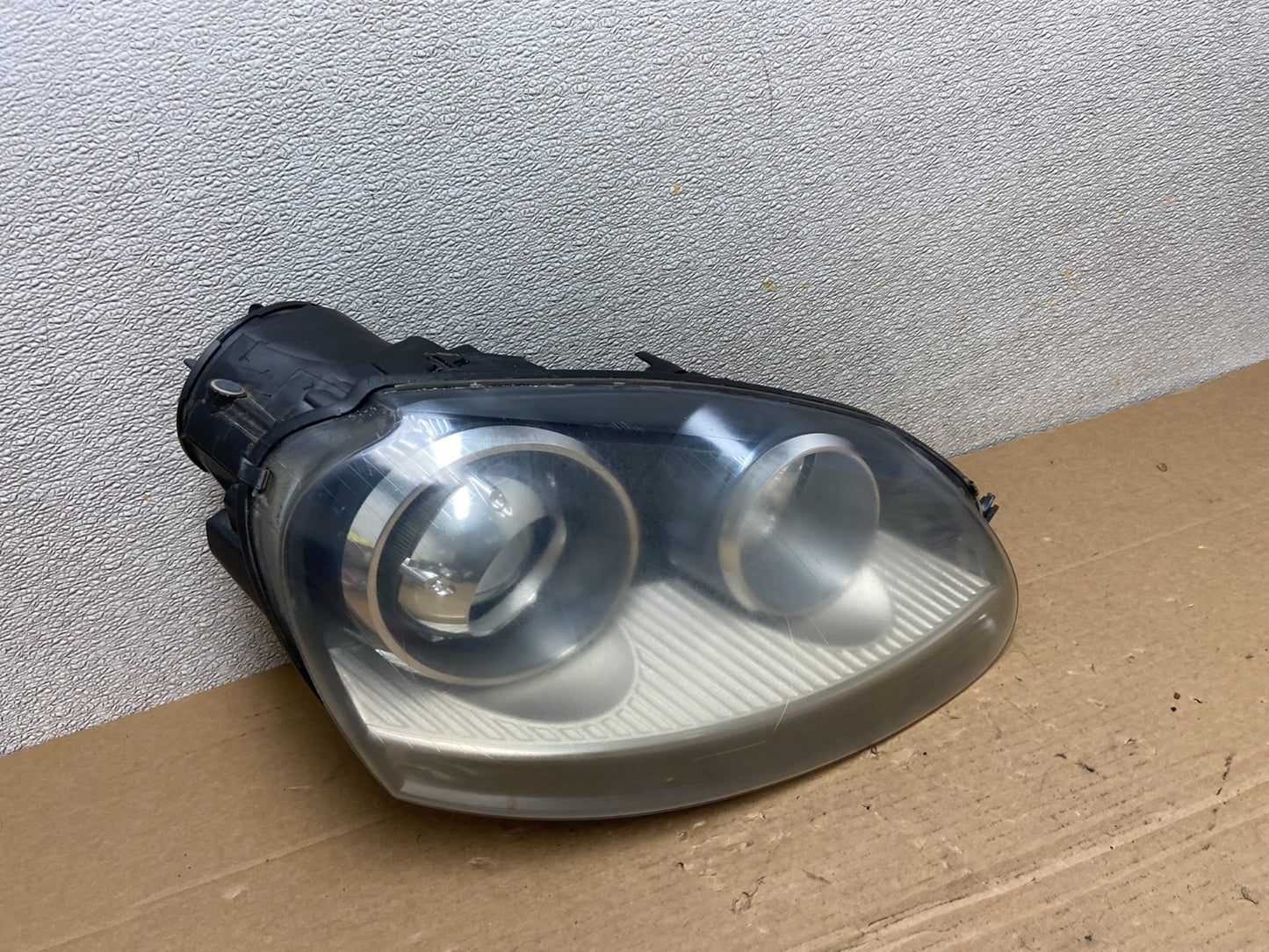 2006 to 2009 Volkswagen Jetta Golf Right RH HID Xenon Headlight Oem AB4474 DW2