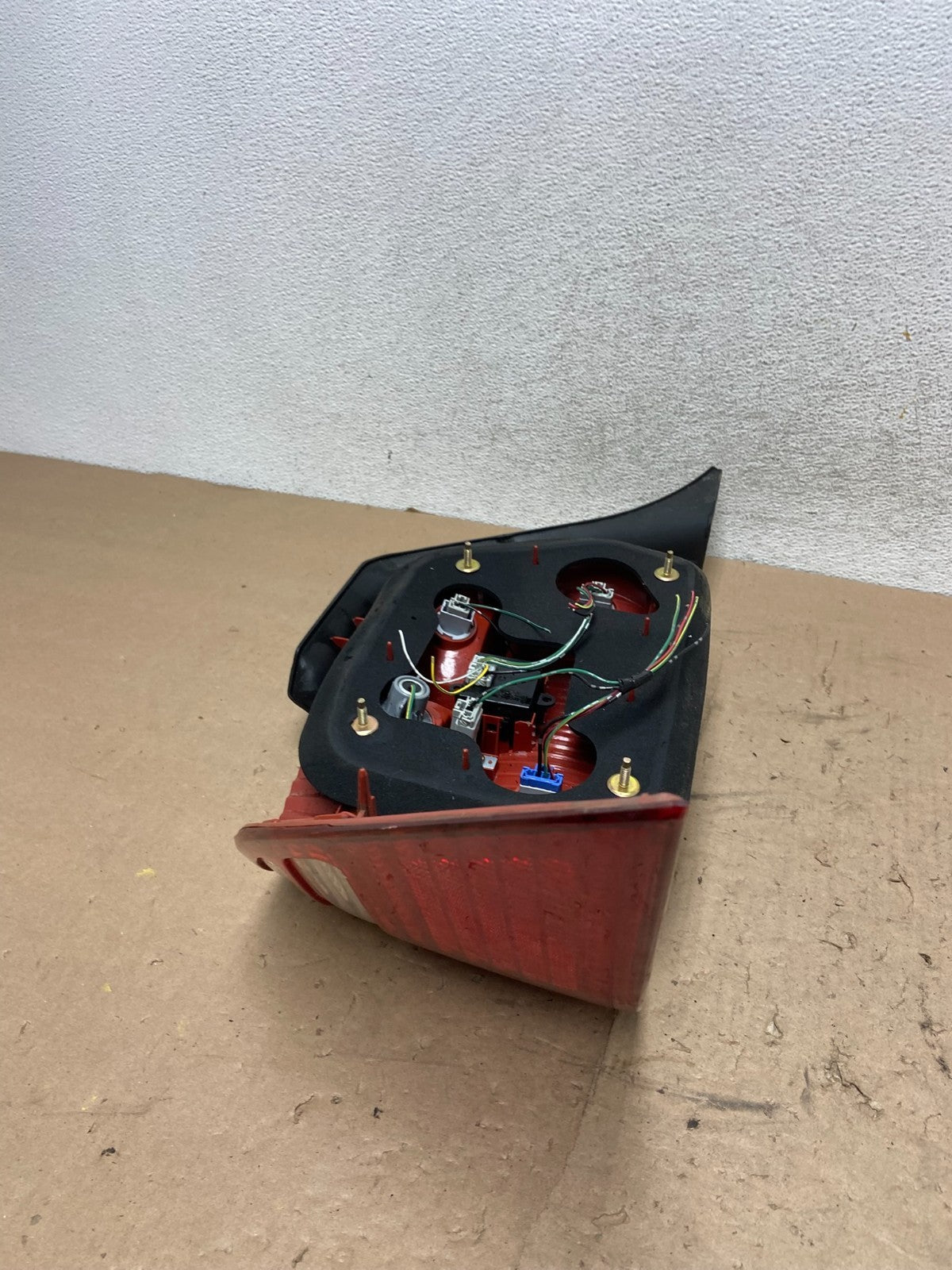 2003 - 2004 Acura RL Right Passenger RH Side Tail Light ag5521 DG5
