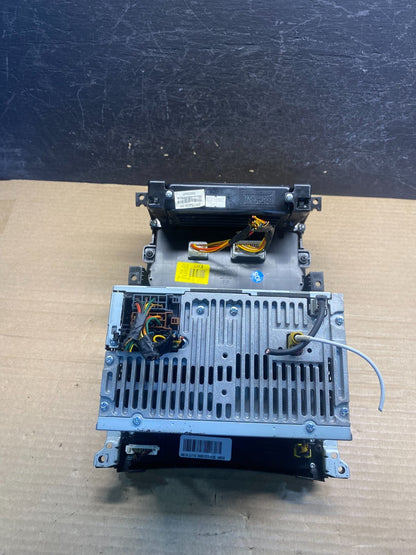 2007 - 2012 Hyundai Veracruz Auto Climate Temp Control Radio Bezel AF3857 DW5