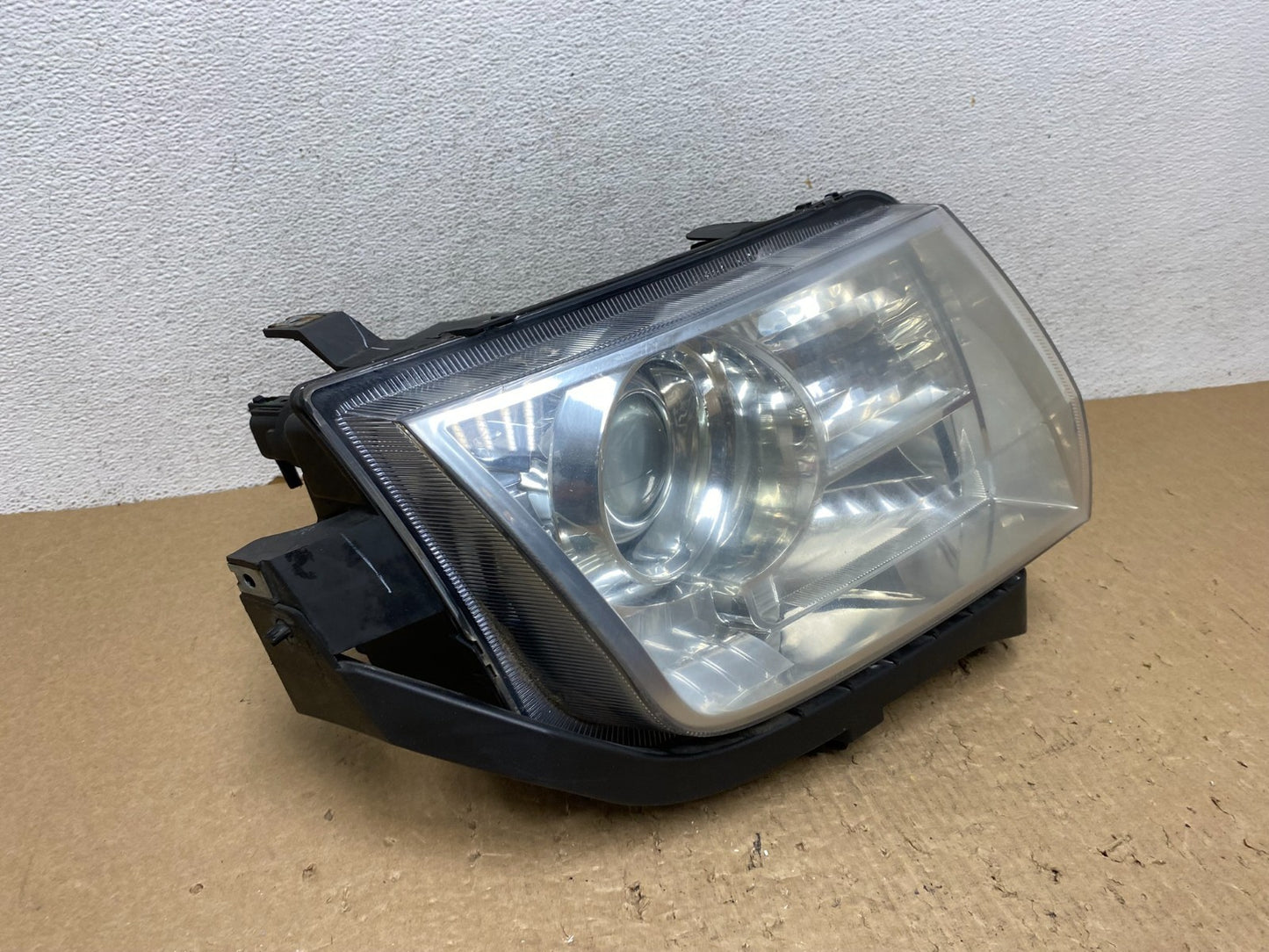 Halogen 2007 to 2010 Lincoln MKX Headlight Right Passenger Side AF8146 DW2