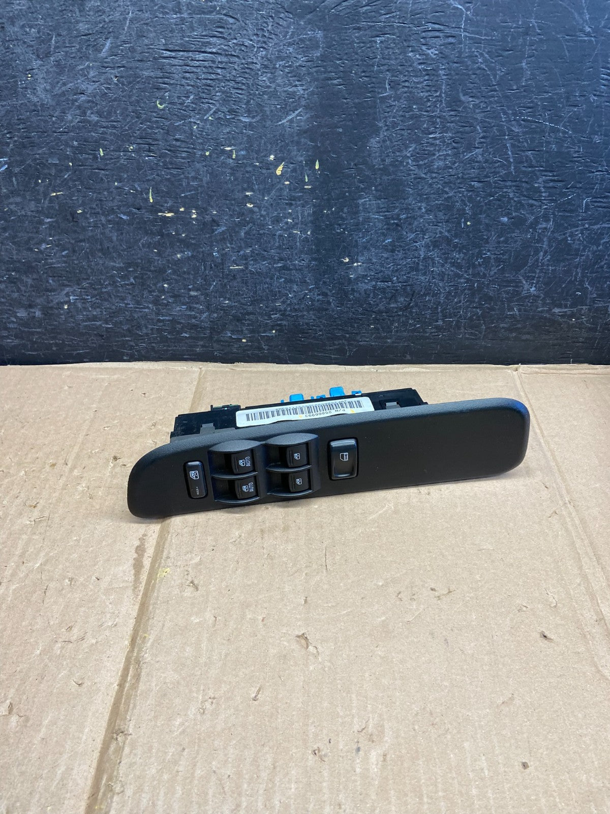 2006 - 2009 GMC Envoy Master Power Door Lock Window Switch Heat Seat ah5672 DG1