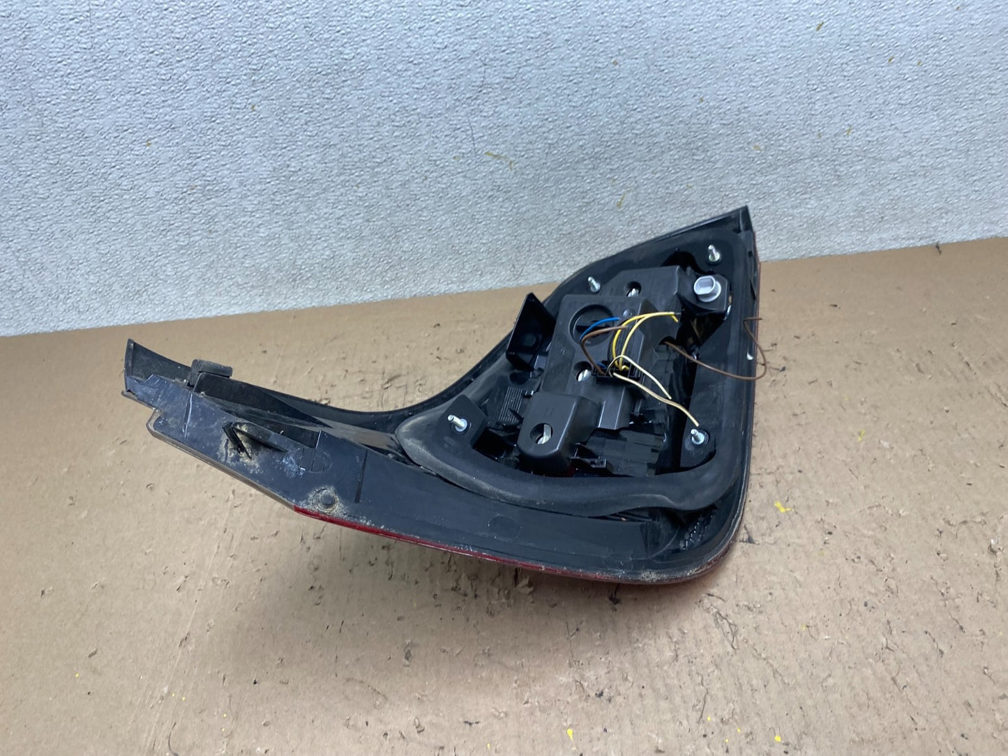 2008 2009 2010 BMW 5 525i 530i Right Passenger Rh Tail Side Light Oem R9758 DW5