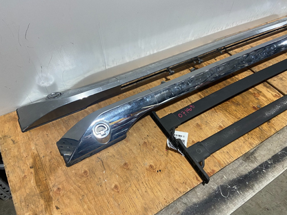 2010 Infiniti QX56 Roof Luggage Rack Cross Center Rail Bars & Side Rails O71884