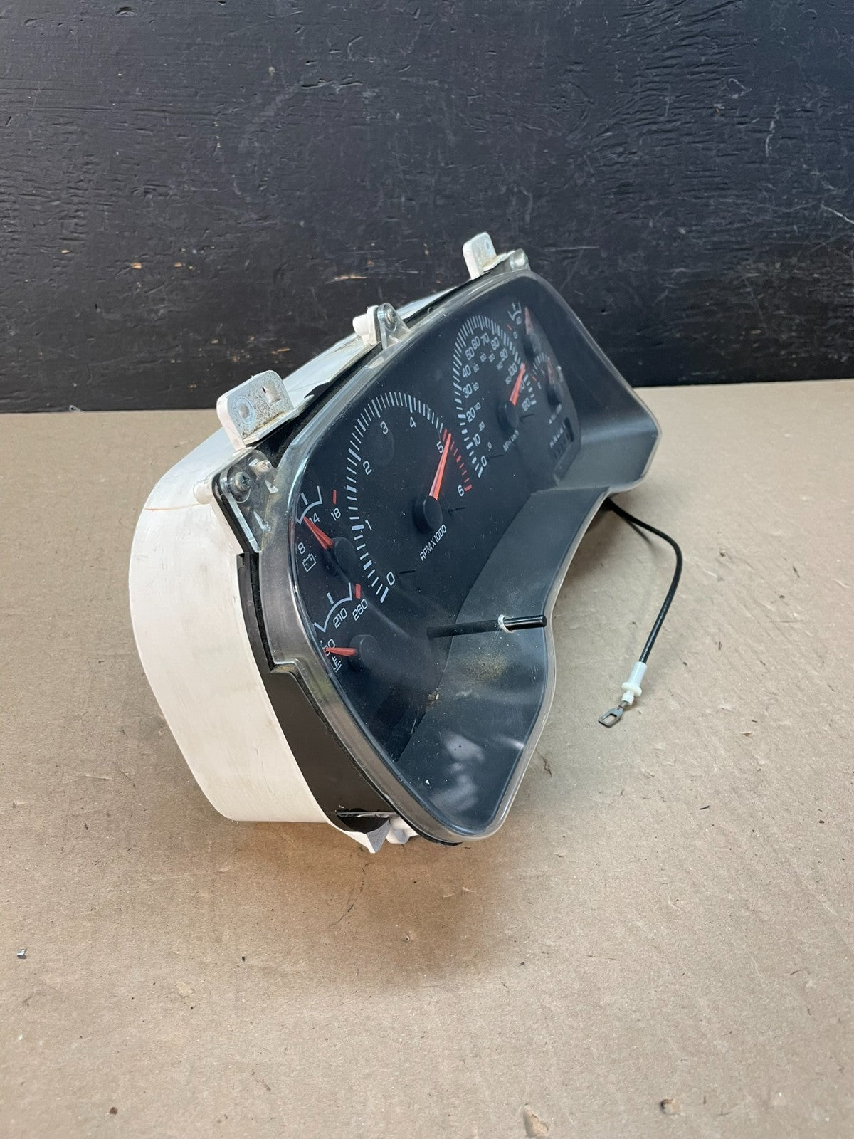 1998 - 2001 Dodge Ram 1500 Instrument Speedometer Gauge Cluster AE3320 DG1